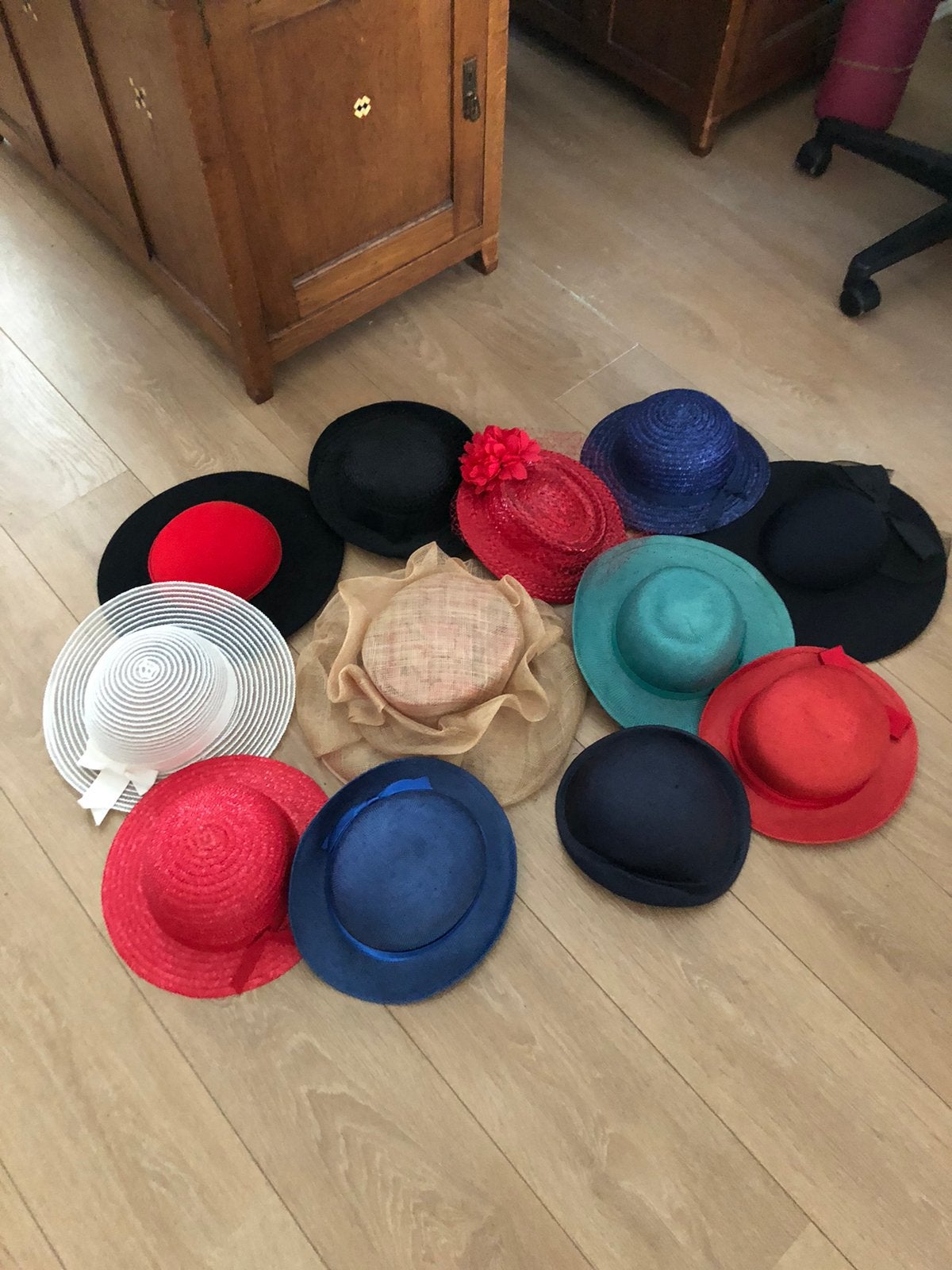Hoedjes, Ophalen, Zo goed als nieuw, One size fits all, Hoed