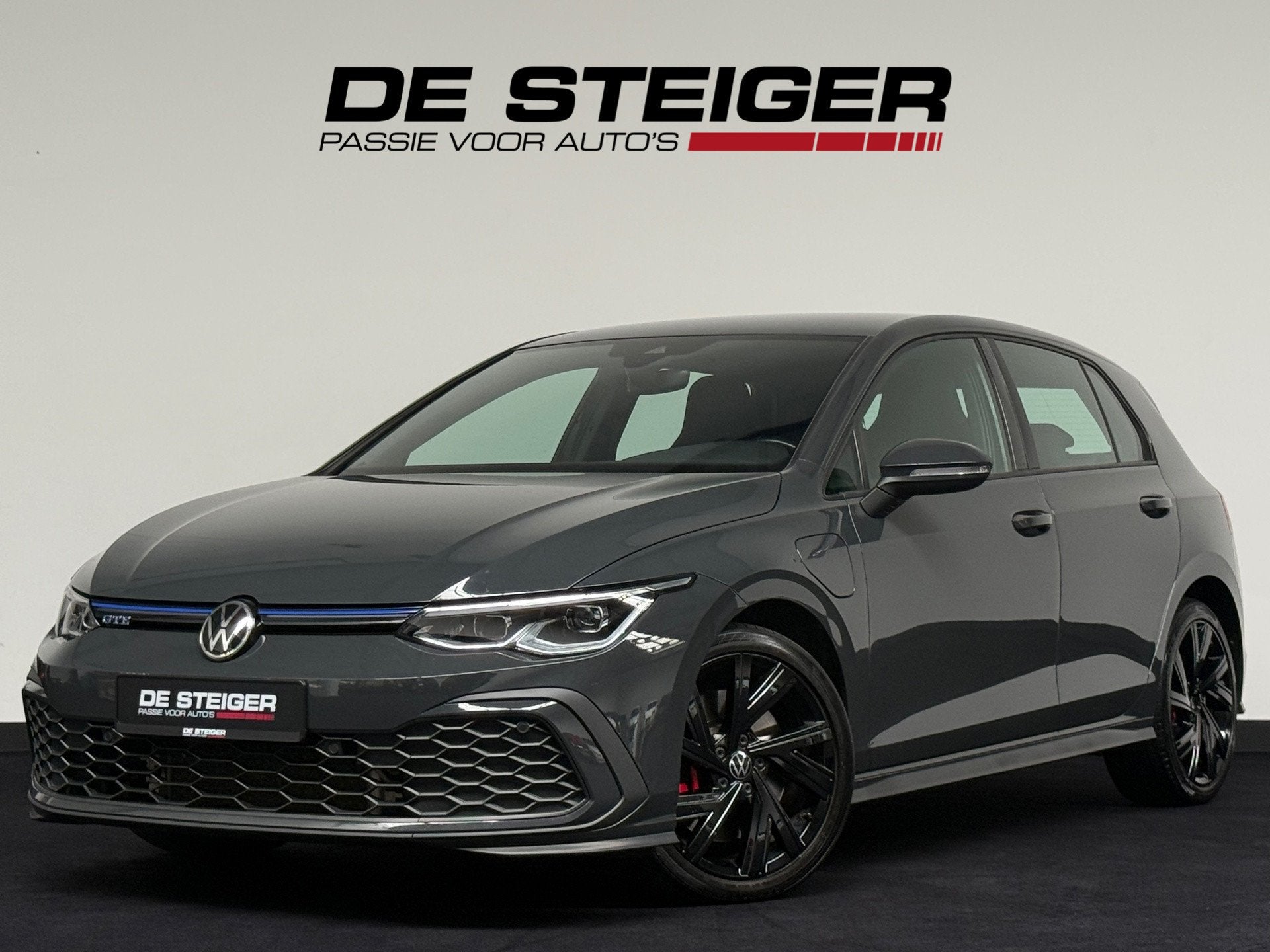 Volkswagen Golf 1.4 eHybrid GTE Blackstyle Dealer Onderhoude, Auto's, Stof, Gebruikt, Met garantie (alle), 1524 kg
