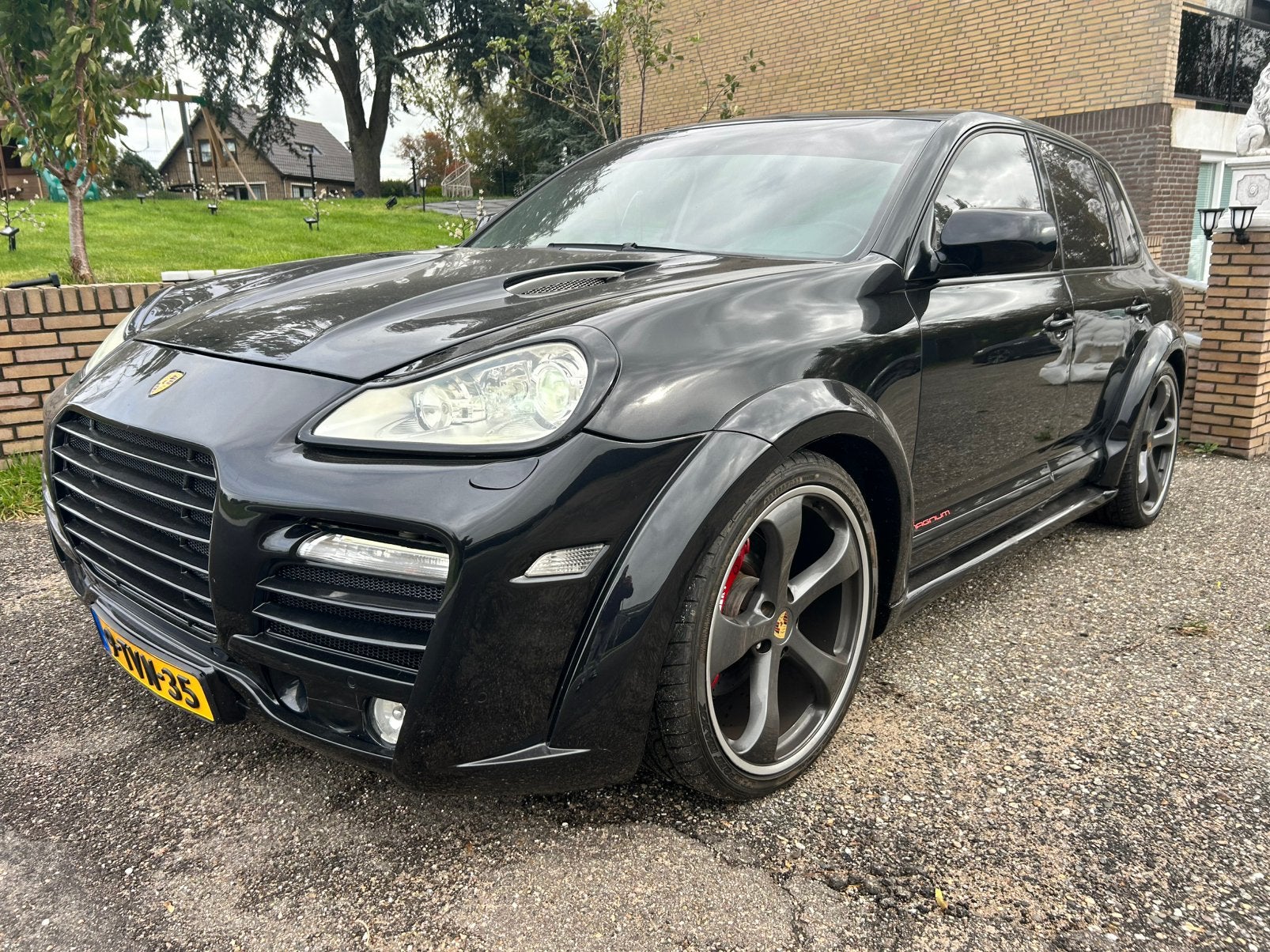 Techart Magnum 4.8 Turbo FACE en LIFT Pano Tv’s VOLL!!!, Auto's, Automaat, Cayenne, 8 cilinders, Zwart