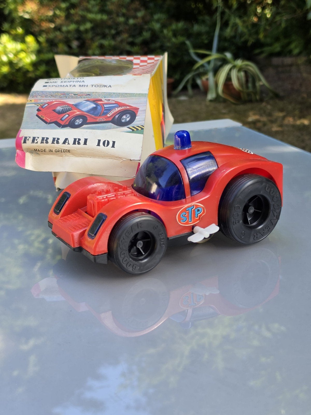 Oude Ferrari 101 speelgoed auto STP made in Greece, Ophalen of Verzenden, Zo goed als nieuw, Auto's