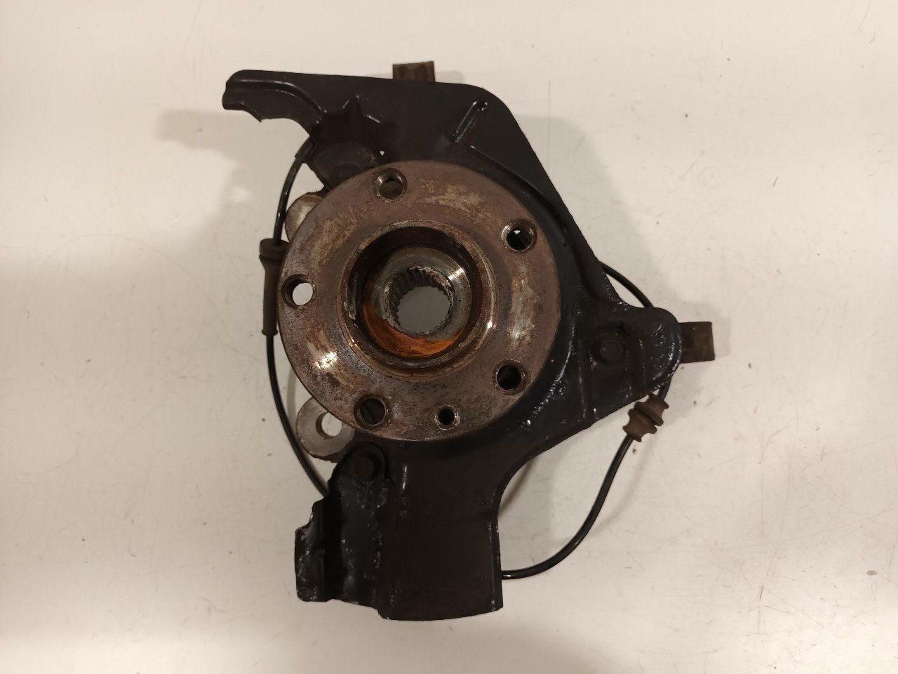 Wielnaaf links voor Opel Combo, Onderdelen@venauto.nl, Van der Ven Autorecycling B.V., Gebruikt, Ettenseweg 76, 4706 PB Roosendaal, The Netherlands