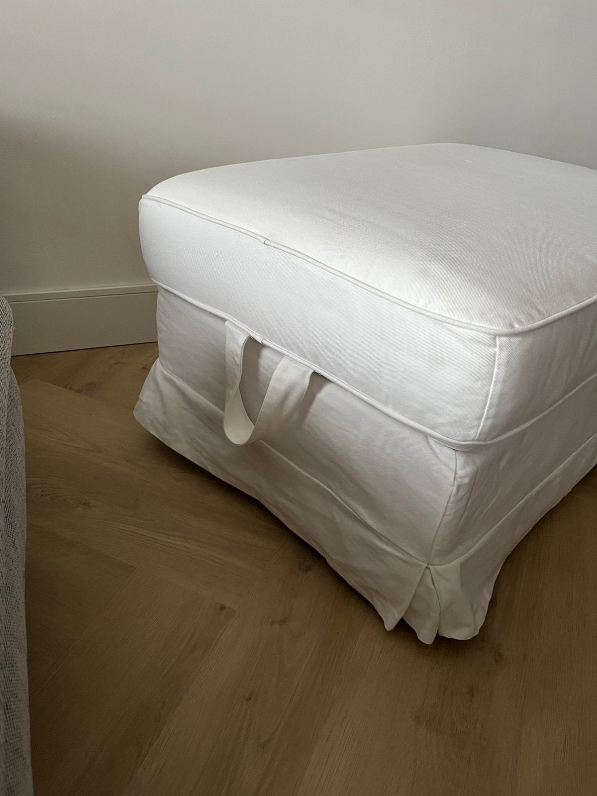 Ikea ektorp poef, Gebruikt, 75 tot 100 cm, Stof, Rechthoekig