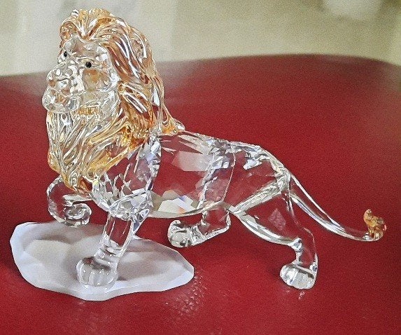 Swarovski Mufasa van de leeuwenkoning Disney, Ophalen of Verzenden, Zo goed als nieuw, Figuurtje