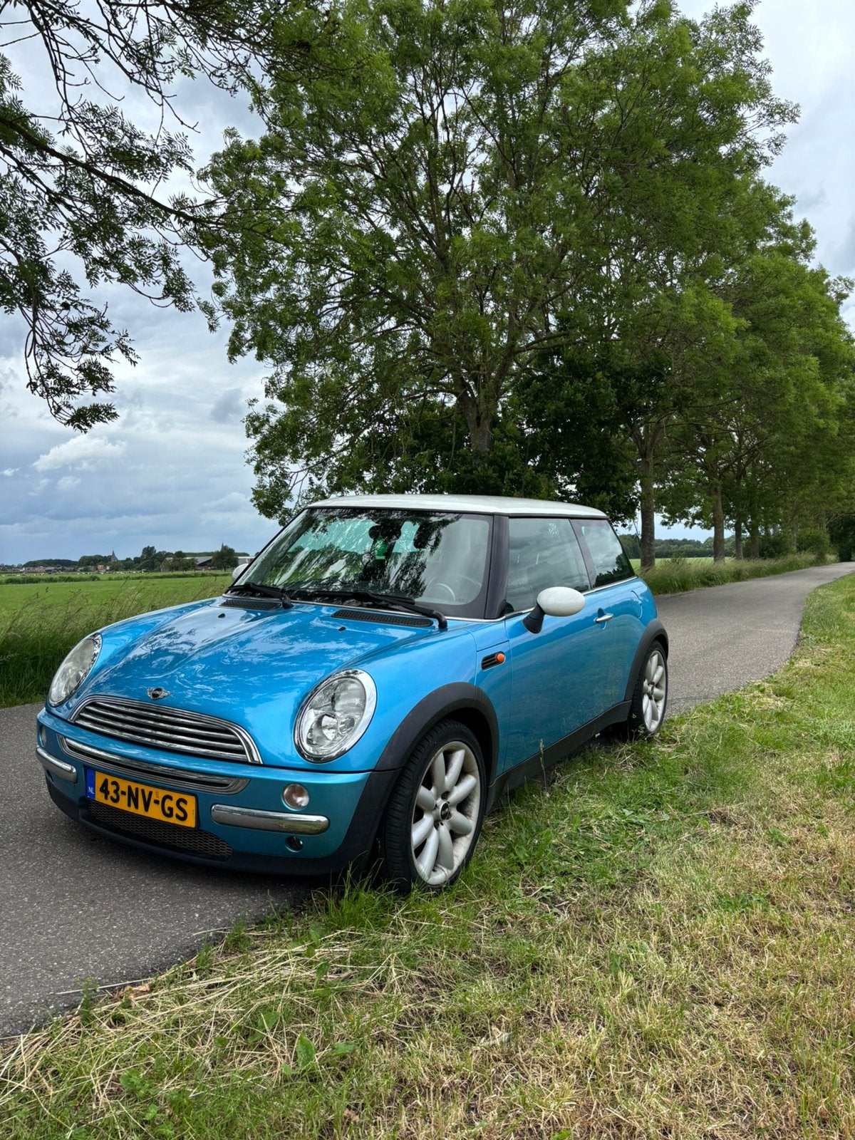 Nette Mini Cooper uit 2004 - Apk tot maart 2027!, Auto's, Mini, Particulier, Benzine, D, Hatchback, Handgeschakeld, Origineel Nederlands