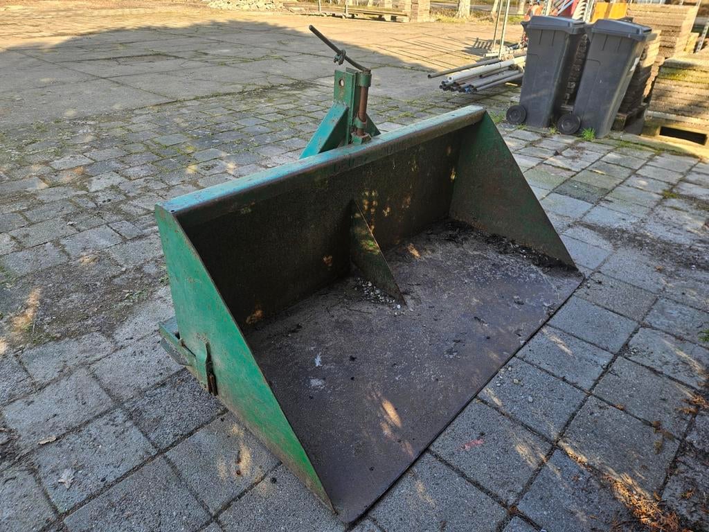 Degelijke grondbak kiepbak bakje hef trekker 180 cm breed, Ophalen, Zo goed als nieuw, Metaal, Overige typen