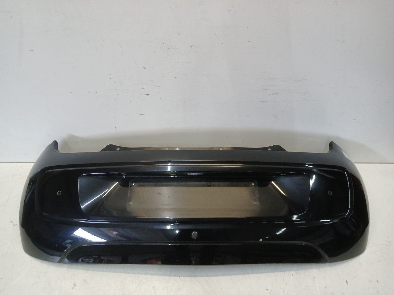 Bumper achter Volkswagen Up, Onderdelen@venauto.nl, Van der Ven Autorecycling B.V., Gebruikt, Ettenseweg 76, 4706 PB Roosendaal, The Netherlands