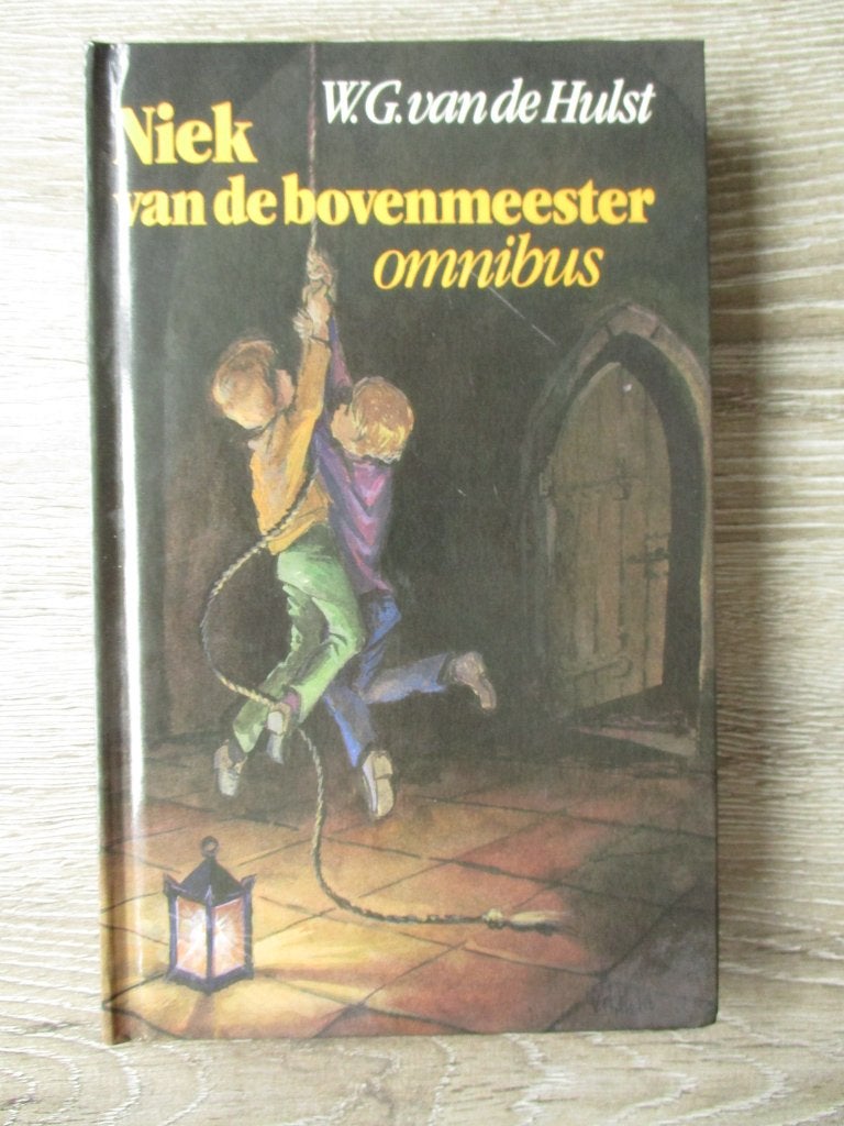 Niek van de bovenmeester - W.G. van de Hulst, Boeken, Ophalen of Verzenden, Gelezen, Fictie algemeen