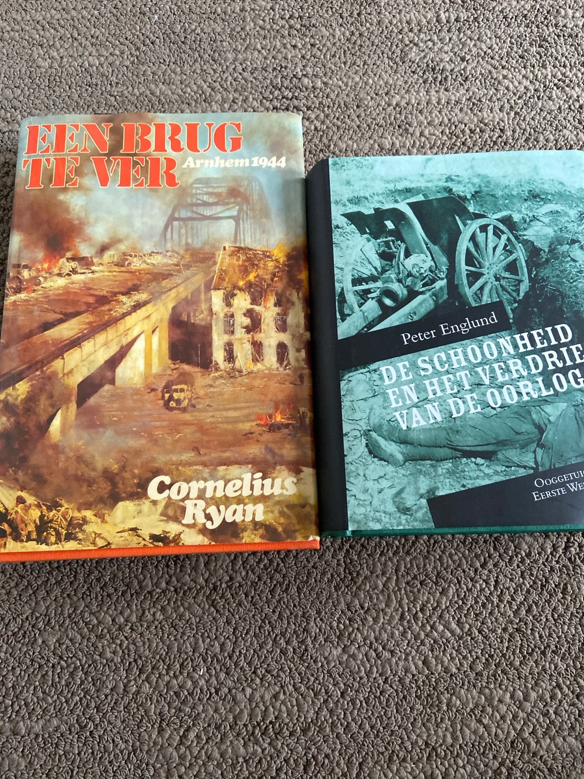2x Boeken WOII: Een Brug Te Ver & De Schoonheid en het Verdr, Ophalen of Verzenden, Tweede Wereldoorlog, Gelezen, Algemeen