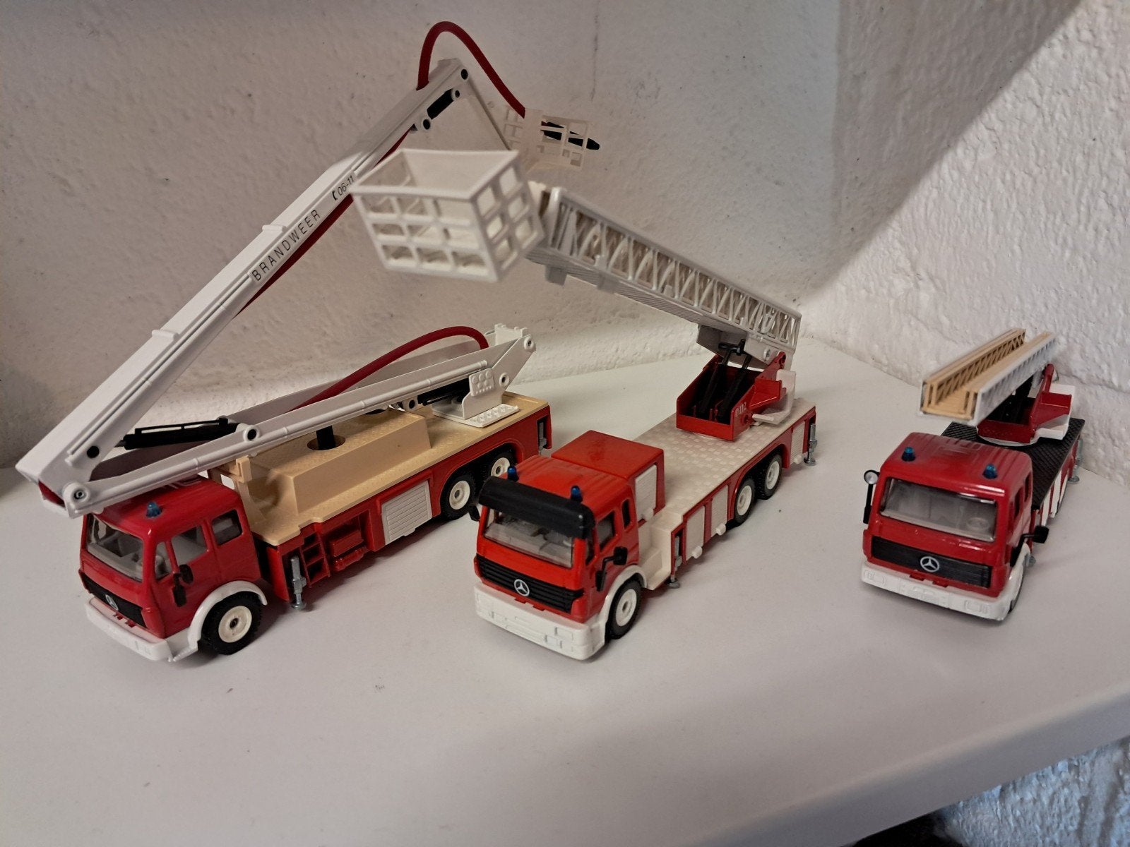 Siku Brandweerset nieuwstaat uit vitrine, 3 stuks., Ophalen of Verzenden, Zo goed als nieuw, Bus of Vrachtwagen