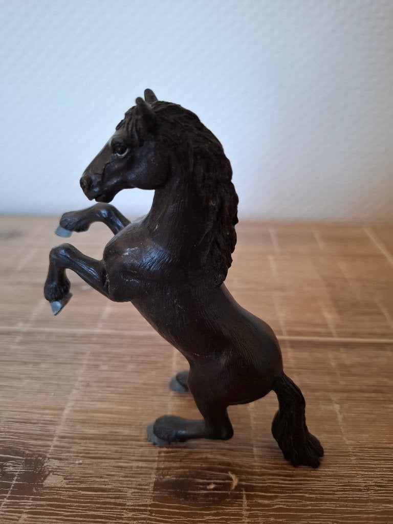 Schleich 13235 steigerende Morgan hengst paard, Ophalen of Verzenden, Zo goed als nieuw