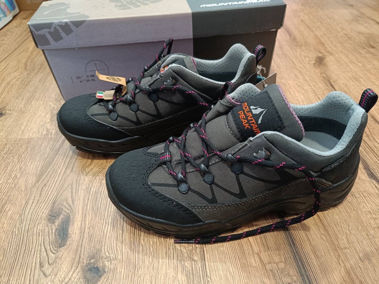 mountainpeak bergschoenen maat 36 en 37 waterafstotend nieuw, Sport en Fitness, Schoenen, Nieuw, Ophalen of Verzenden, A