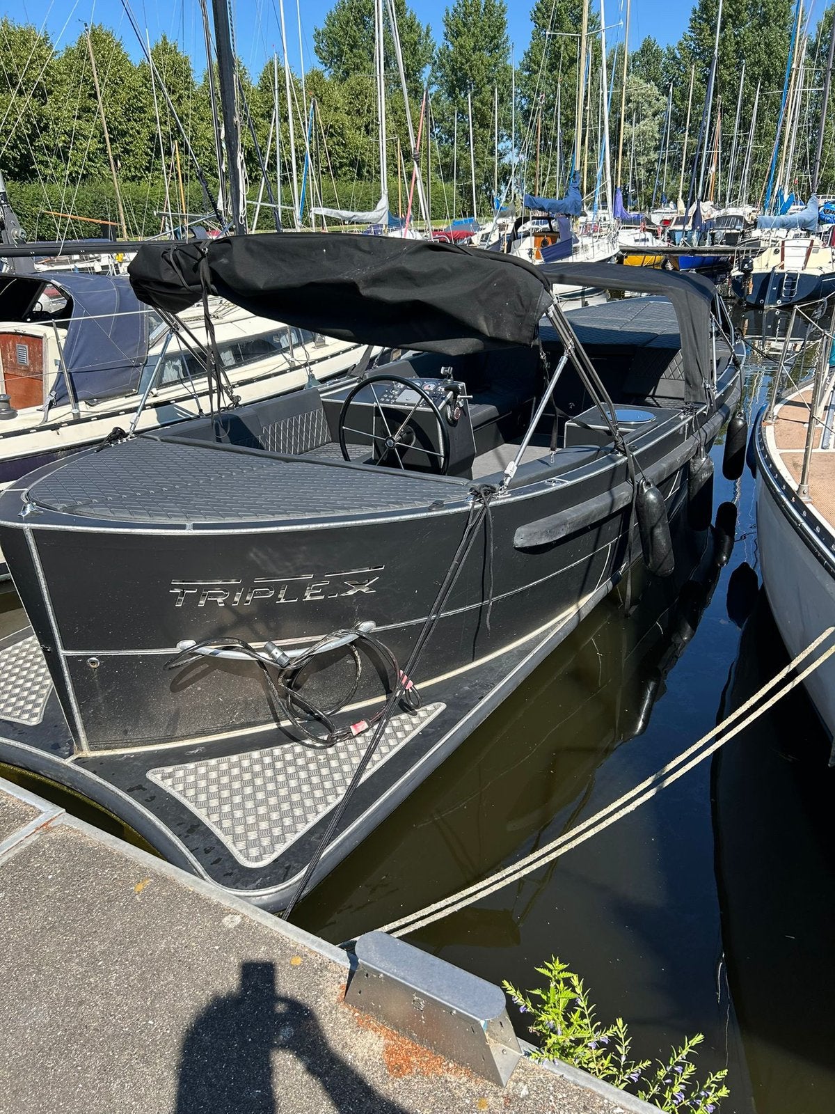**Tripl X800 snelvarende aluminium sloep 8 meter**, Aluminium, Zo goed als nieuw, 8 m, 150 pk
