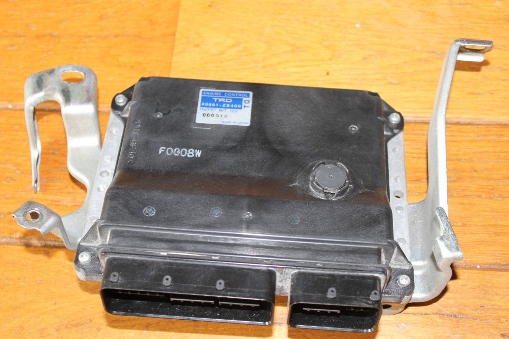 TRD ECU 1NZ-FET Axio Corolla E14 NZE141 turbo setup, Ophalen