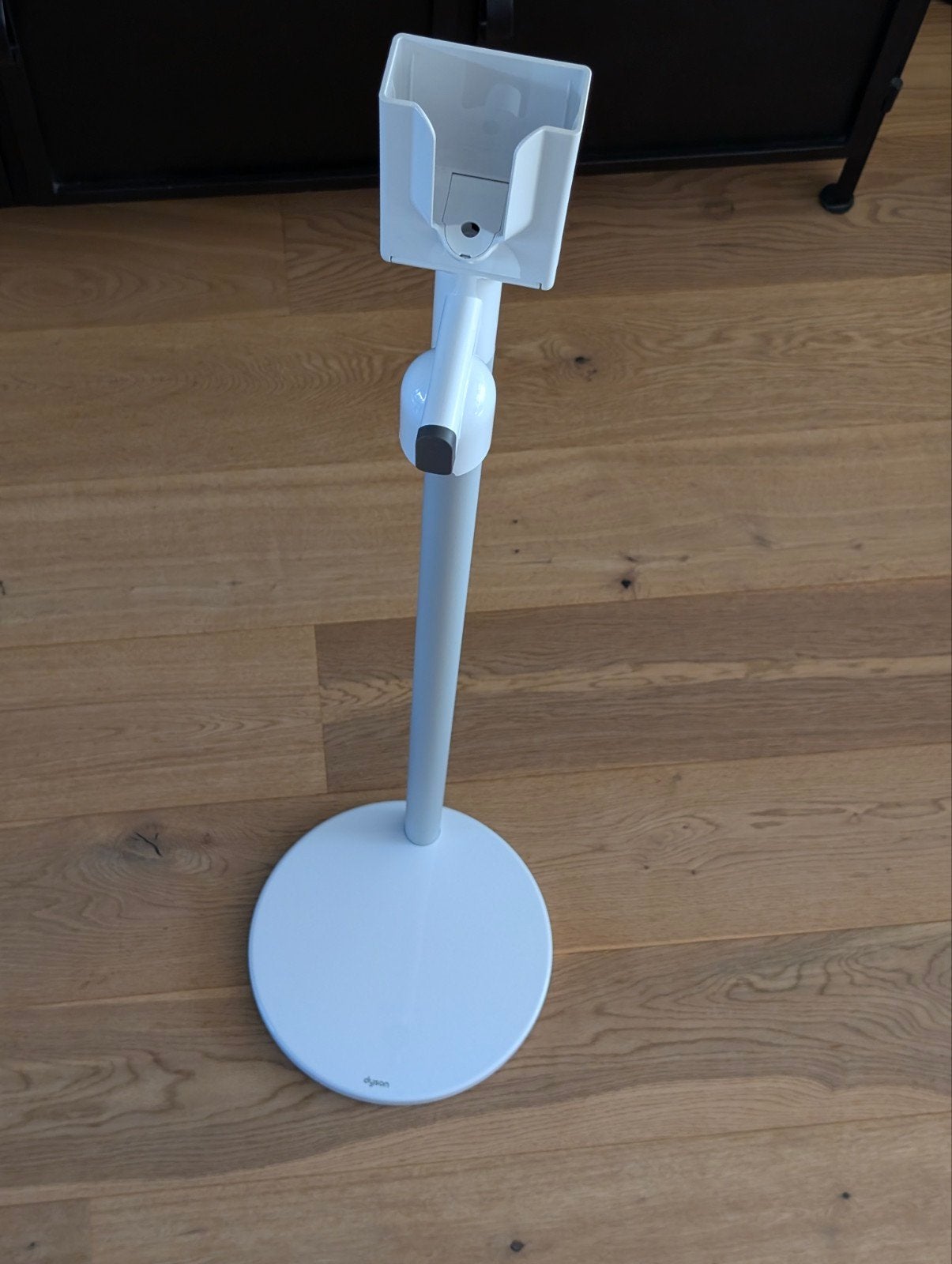Dyson Floor Dok vloer standaard voor V11 V15, Witgoed en Apparatuur, Stofzuigers, Zo goed als nieuw, Dyson, Steelstofzuiger, Oplaadstation