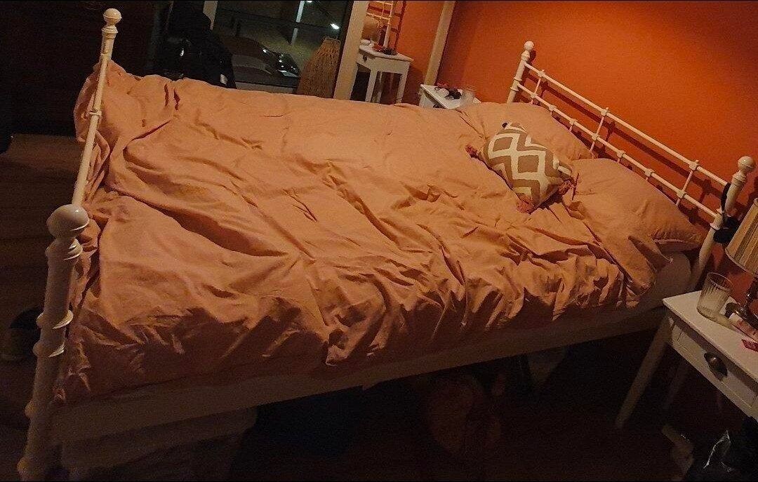Stevig bedframe ikea tromsnes 140x200 met spijlen en 2 latte, Ophalen, Gebruikt, Wit, Tweepersoons