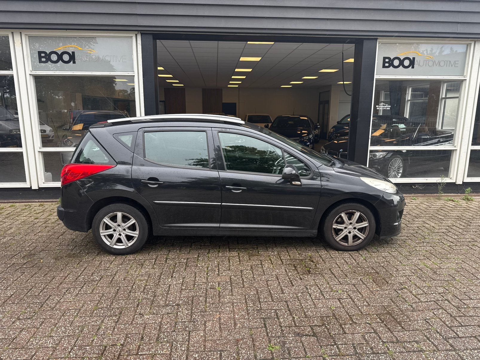 Peugeot 207 1.4 16V SW VASTE PRIJS Airco cruisecontrol, Stof, Zwart, Zwart, Origineel Nederlands