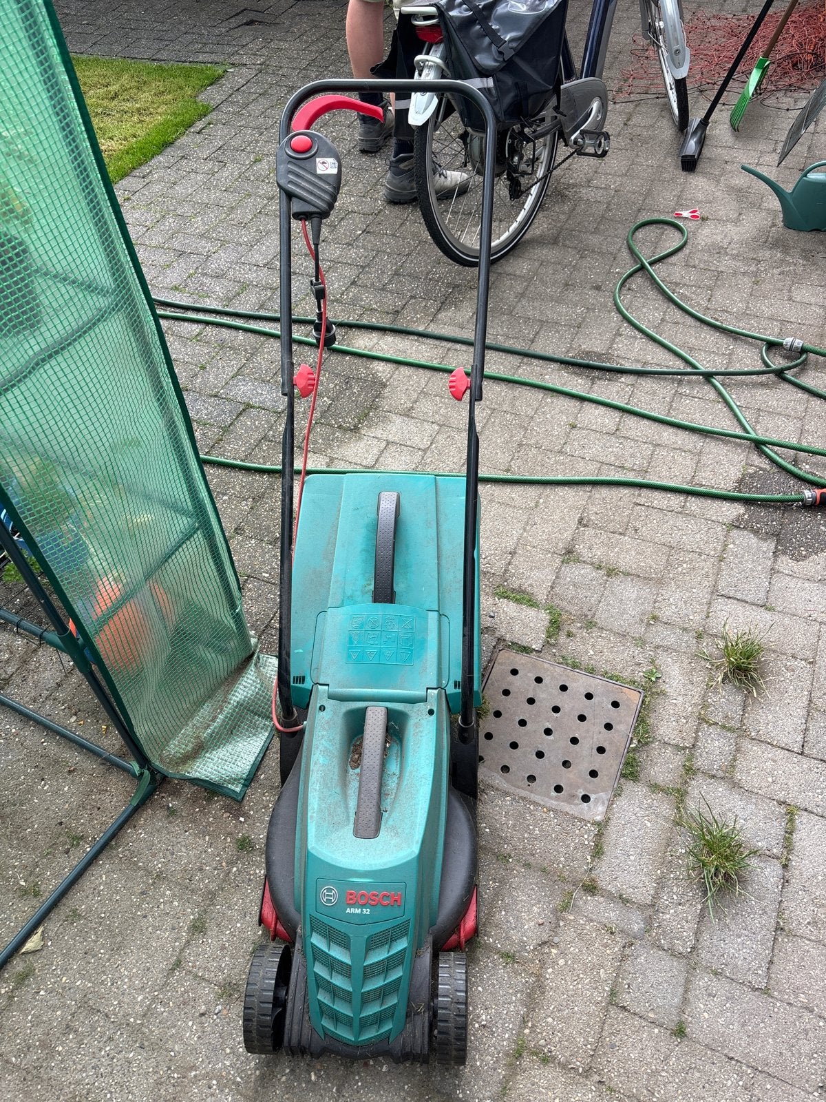 Bosch ARM 32 elektrische grasmaaier, Ophalen, Cirkelmaaier, Gebruikt, Elektrische grasmaaier