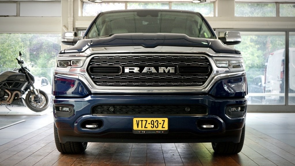 Dodge Ram 1500 5.7 V8 4x4 Limited 10th Anniversary Edition |, Gebruikt, 8 cilinders, 5654 cc, Blauw