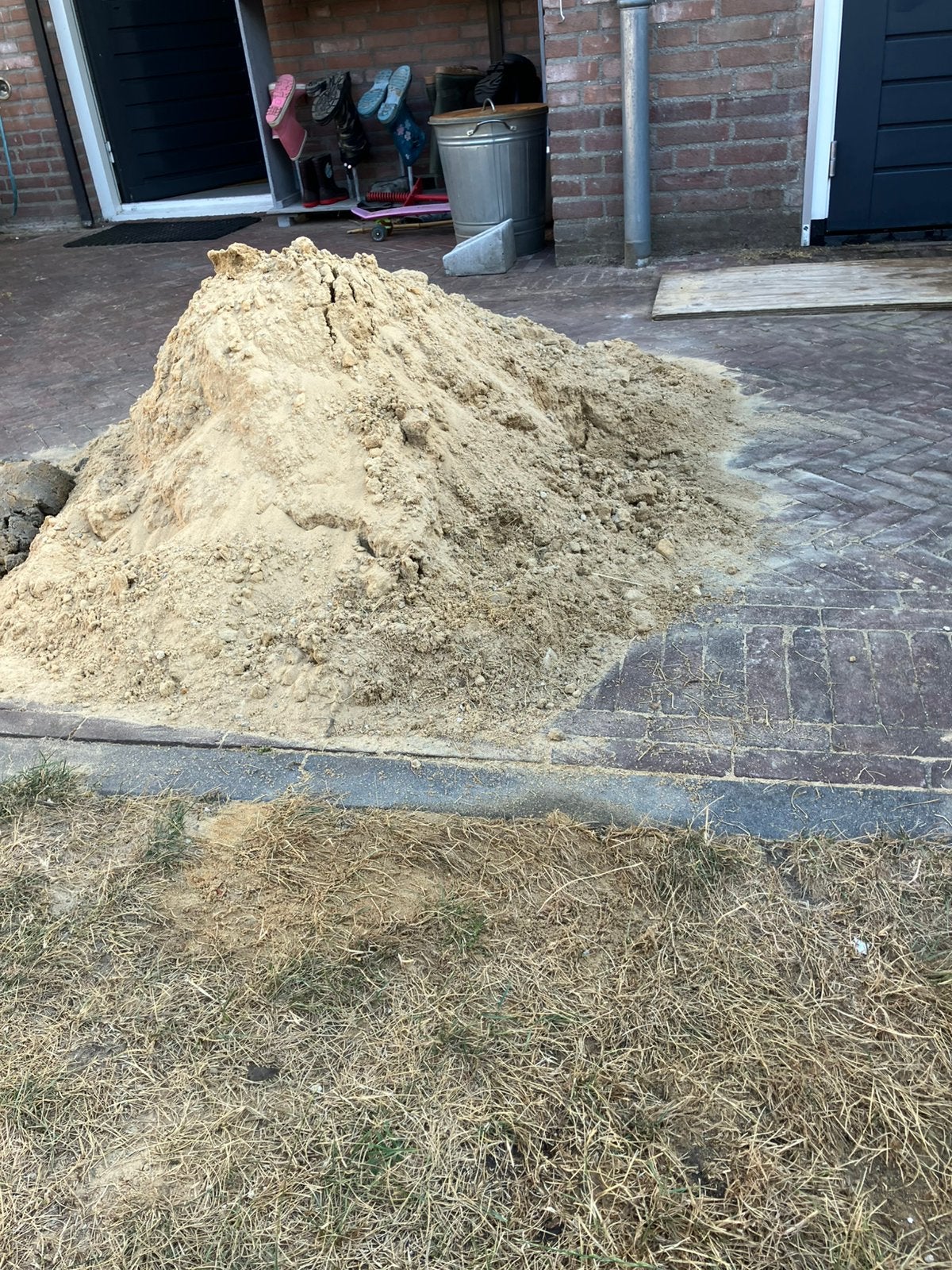 Geel zand ca 0,5 kuub, Ophalen, Zo goed als nieuw, Ophoogzand