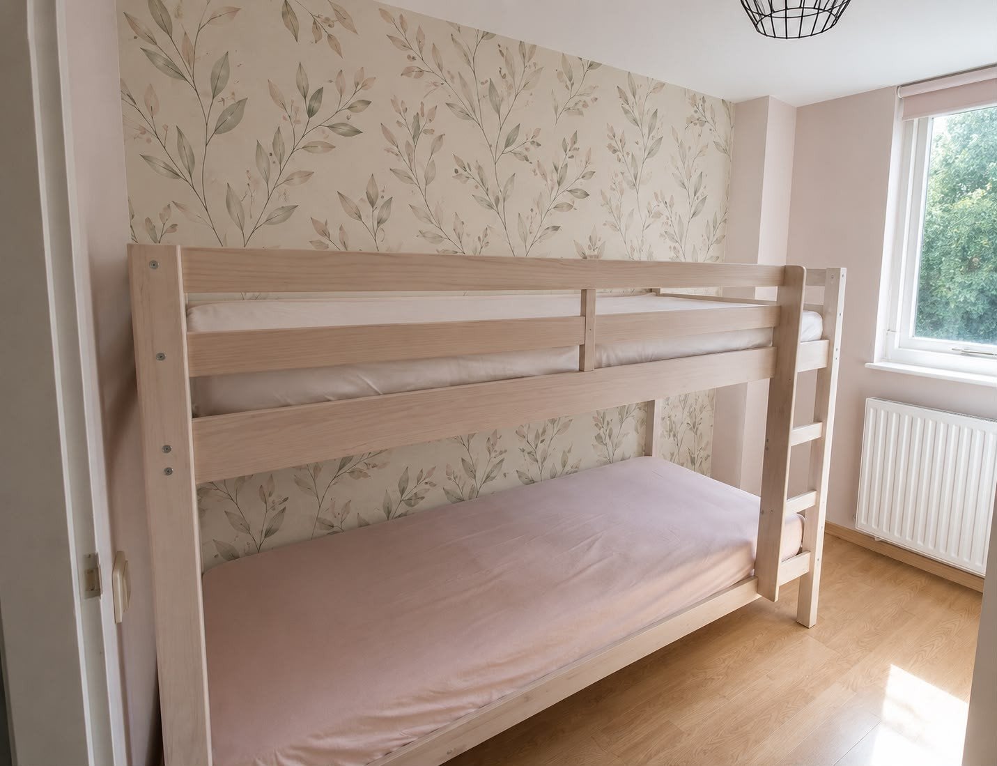 Houten stapelbed met trap en 2 slaapplekken, Ophalen, Gebruikt, Tweepersoons, Stapelbed