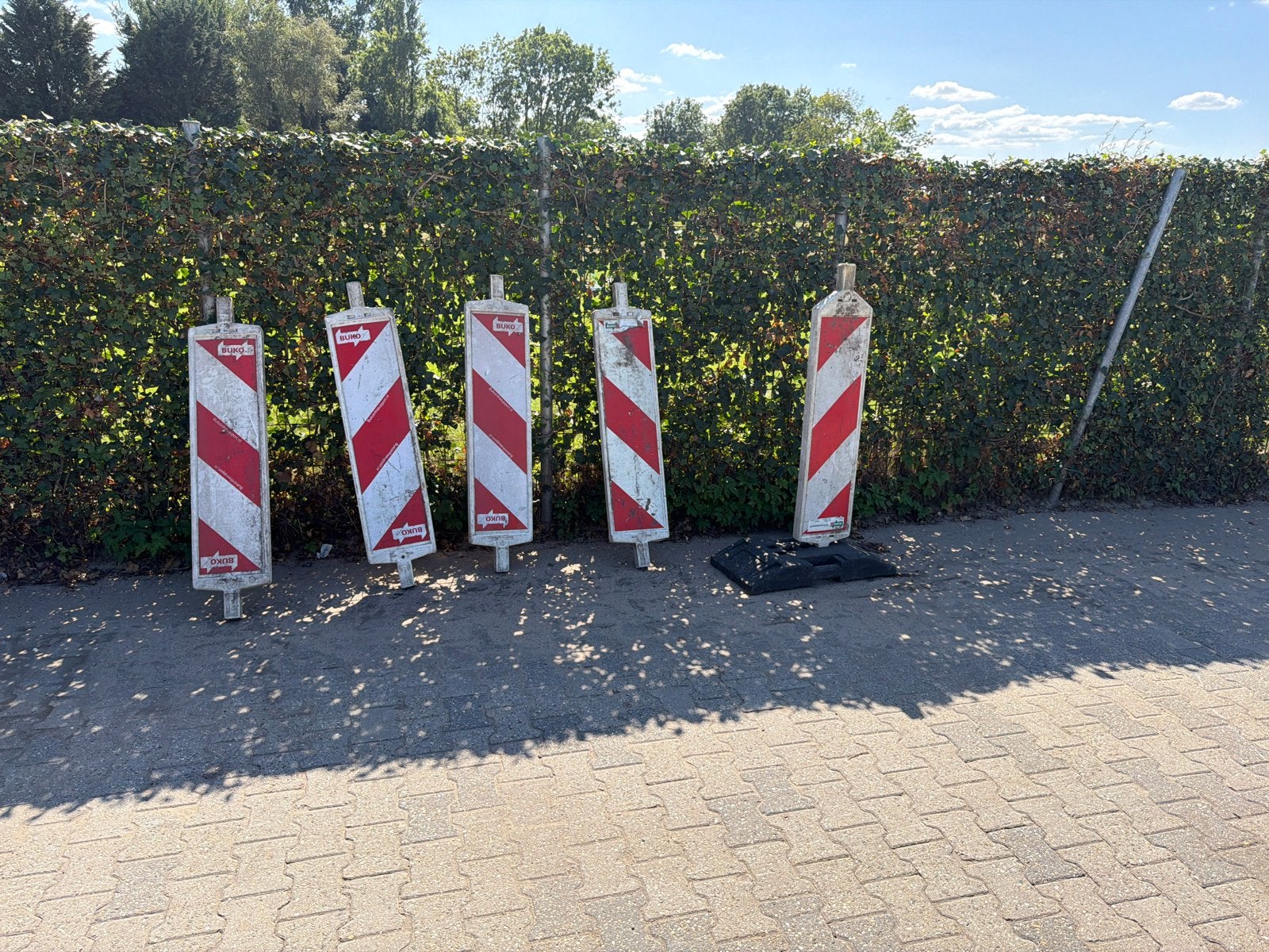 Verkeerskegels / Afzetpalen (5 stuks), Ophalen of Verzenden, Gebruikt