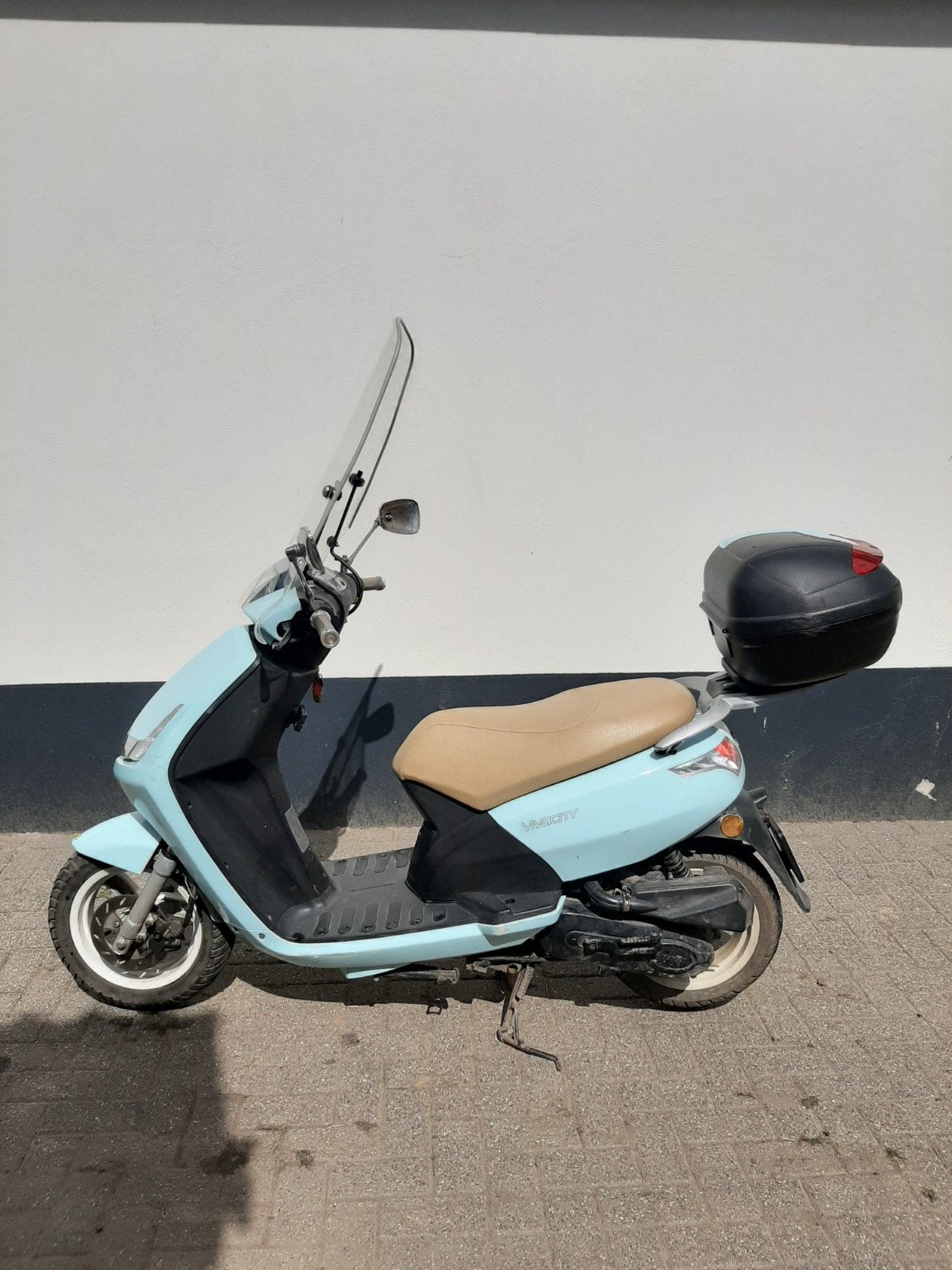 Peugeot Vivacity 45 km/u scooter uit 2011 - Babyblauw, Fietsen en Brommers, Scooters | Peugeot, Ophalen, Gebruikt, Maximaal 45 km/u