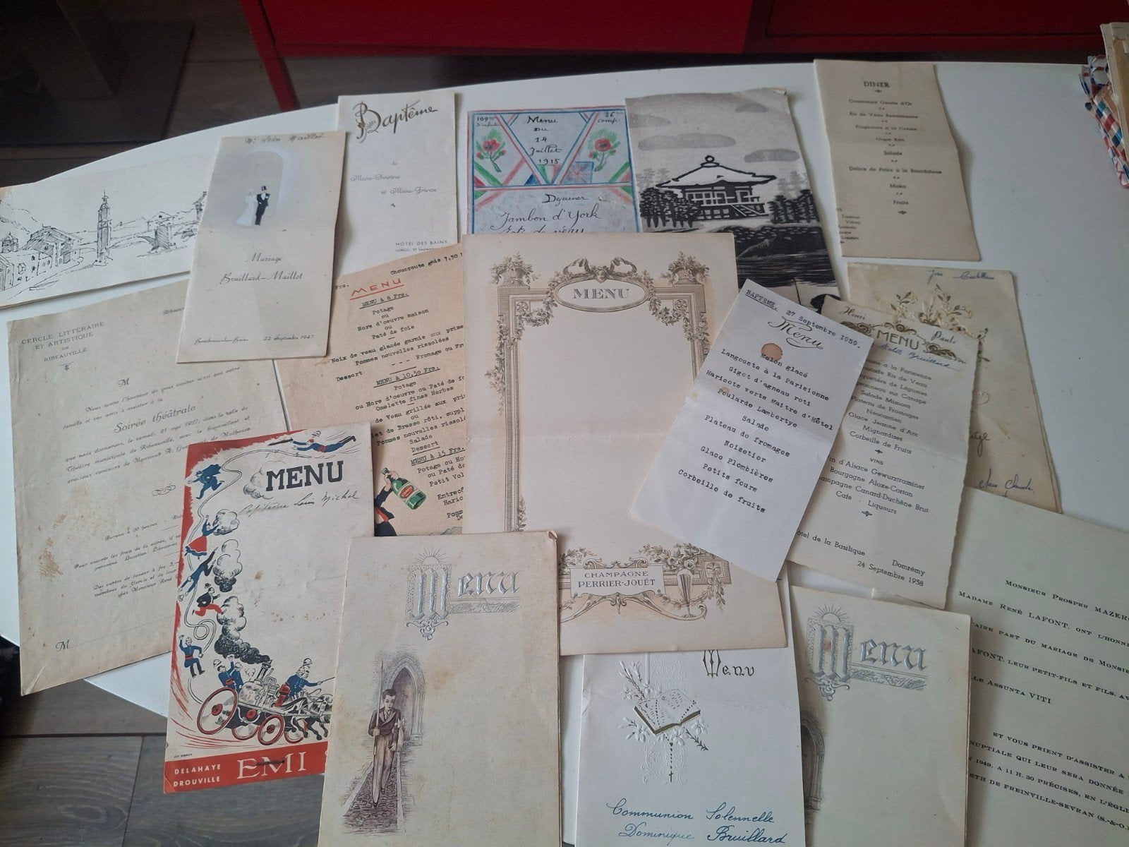 Collectie historische Franse menukaarten & documenten, Ophalen of Verzenden, Voor 1920, Buitenland, Knipsel(s)