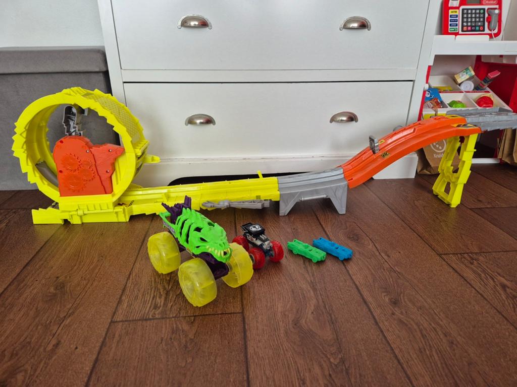 Hot Wheels Monstertruck, Ophalen of Verzenden, Zo goed als nieuw