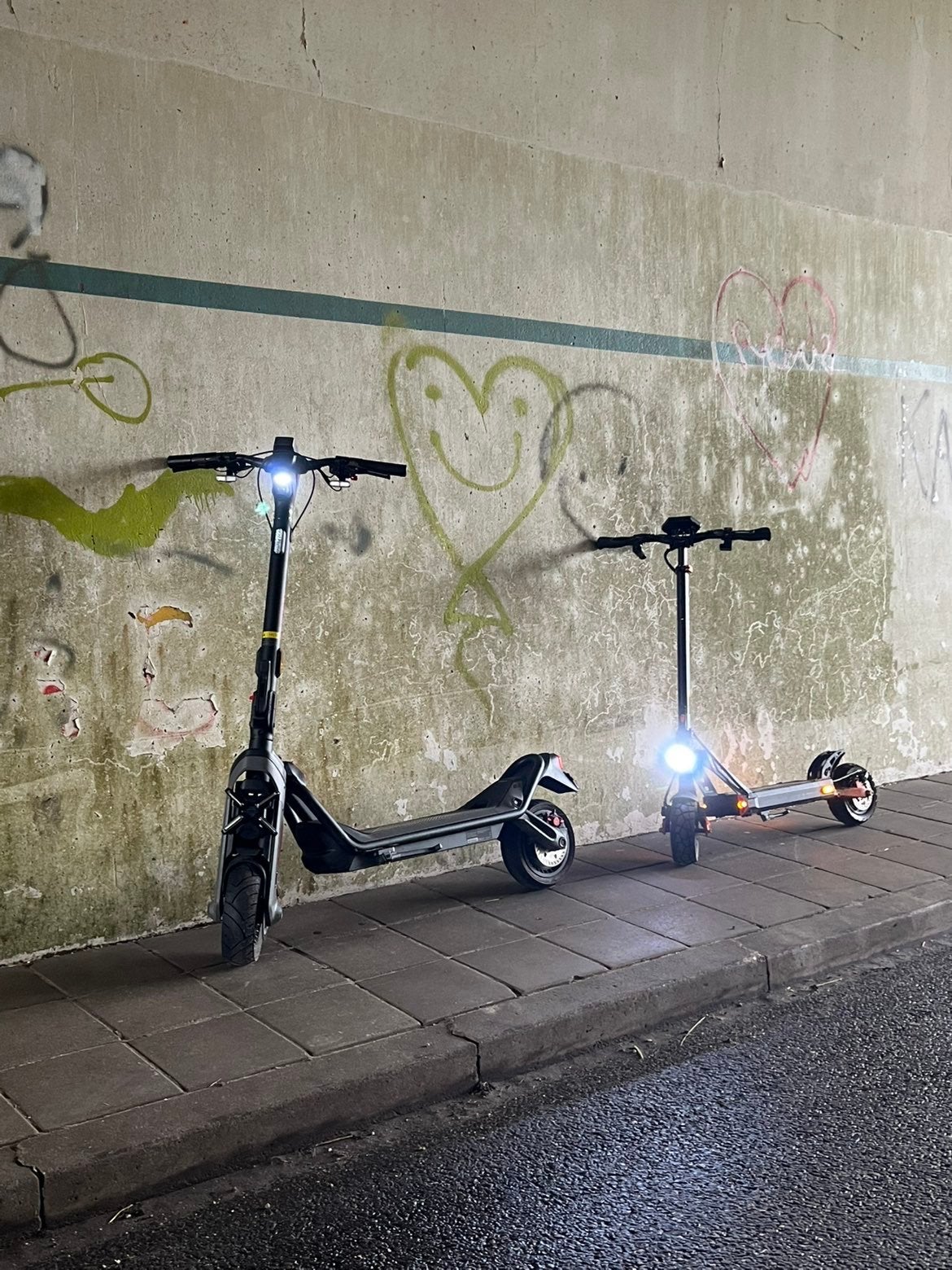 Kukurin g2 pro teruil/tekoop met zadel en oplader, Ophalen, Zo goed als nieuw, Elektrische step (E-scooter)