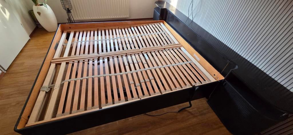 Auping Auronde tweepersoonsbed met verstelbare lattenbodems, Ophalen, Zwart, Tijdloos, Modern, Tweepersoons