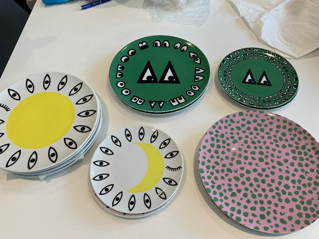 Glǒdande collectie Ikea, Walter van Beirendonck, Huis en Inrichting, Keuken | Servies, Nieuw, IKEA, Ophalen of Verzenden, Bord(en)