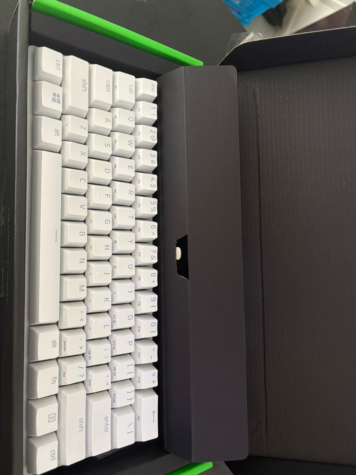RAZER HUNTSMAN MINI WIT RGB GAMINGKEYBOARD, Computers en Software, Toetsenborden, Ophalen, Zo goed als nieuw