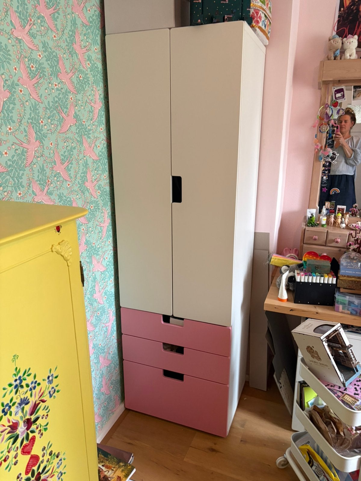 Ikea småstad / platsa kast met lades en roze, Overige materialen, 50 tot 100 cm, Zo goed als nieuw, 50 tot 75 cm