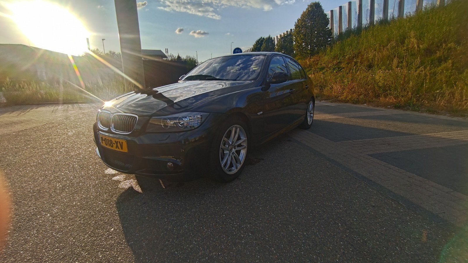 BMW 325i E90 LCI M-Sport | Sattelbraun | High Executive, Auto's, Automaat, 745 kg, Achterwielaandrijving, 1435 kg