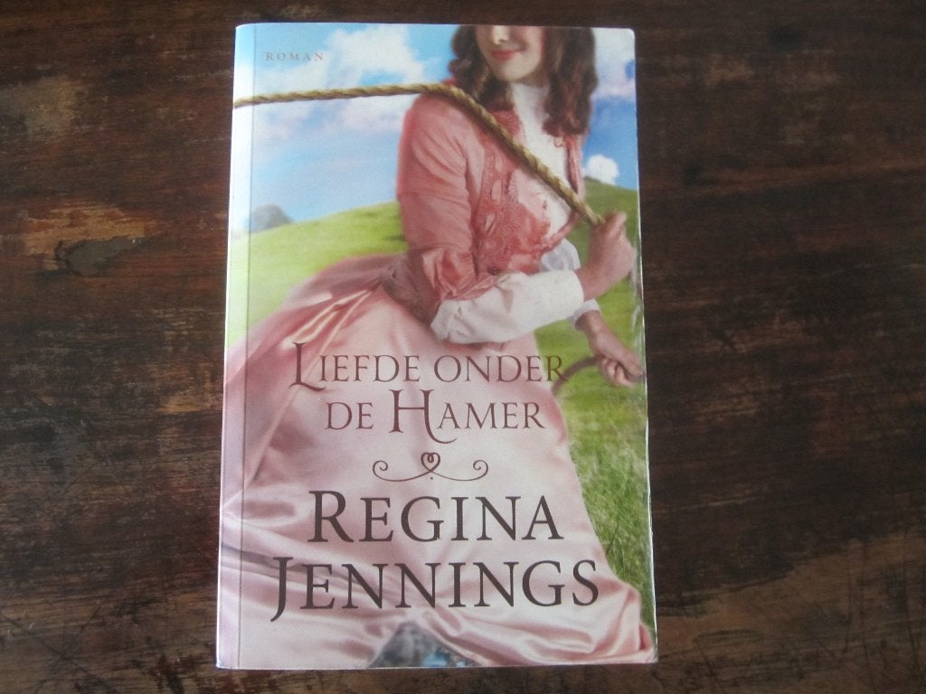Regina Jennings Liefde onder de hamer, Boeken, Romans, Ophalen of Verzenden, Zo goed als nieuw, Amerika