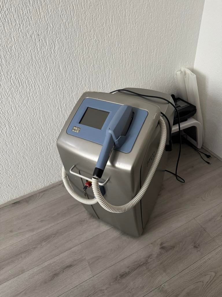 Medcos IPL apparaat, Ophalen of Verzenden, Gebruikt, Overige typen