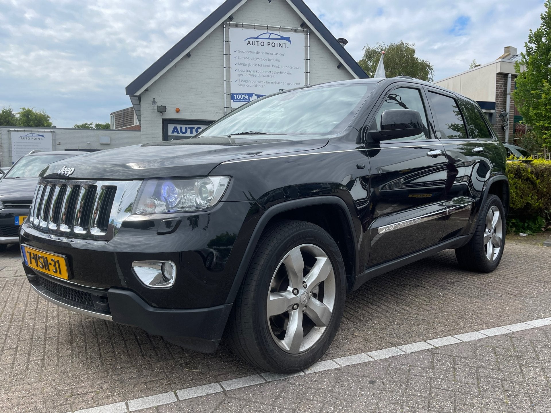Jeep Grand Cherokee 3.0 CRD GRIJS-KENTEKEN/4X4/MARG/TOPPRIJS, Euro 5, Gebruikt, Beige, Automatische klimaatregeling