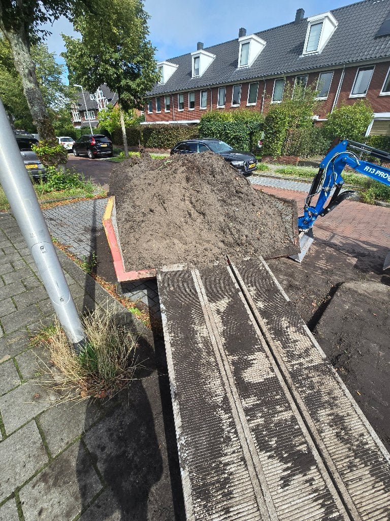 GRATIS Grond / aarde, Ophalen, Tuinaarde