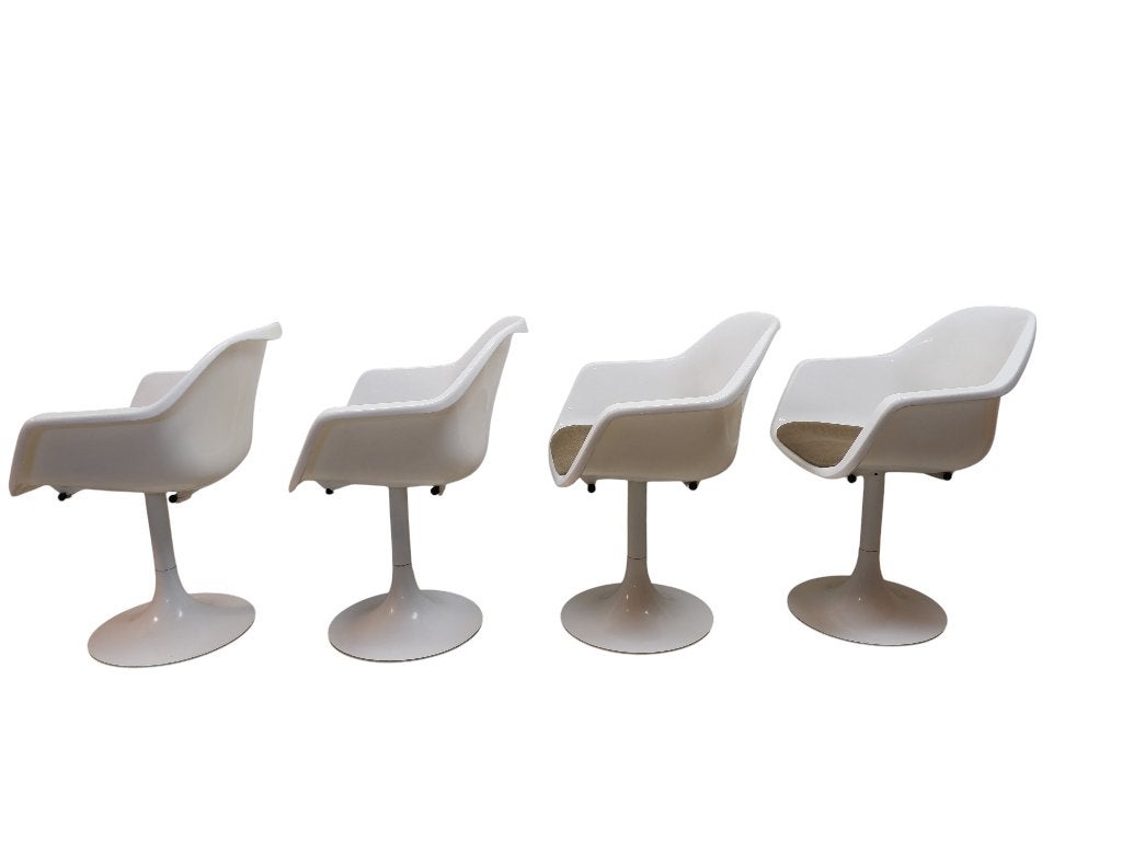 Set van 4 draaibare kuipstoelen, jaren 70, Ophalen, Wit, Vintage, Rijksstraatweg 37 Wilp
