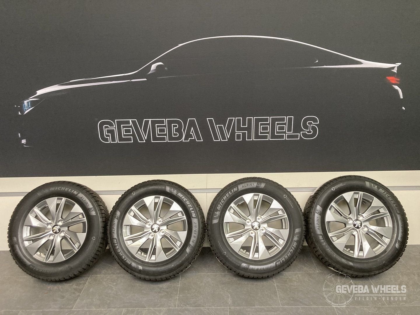 16” originele Peugeot 2008 (e) velgen + winterbanden 4x108, Auto-onderdelen, Banden en Velgen, -, Banden en Velgen, Gebruikt, 215 mm