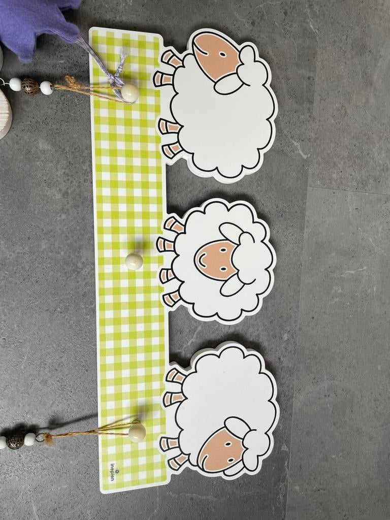 Kapstok met schaapjes kinderkamer, Ophalen, Zo goed als nieuw, Kapstokje