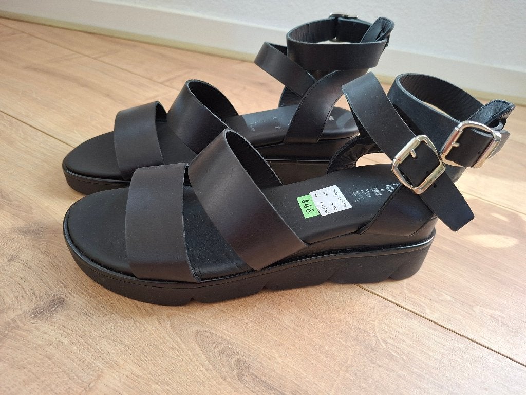 Nieuwe zwarte Red-Rag sandalen maat 40, Kleding | Dames, Schoenen, Zwart, Nieuw, Red-Rag, Sandalen of Muiltjes