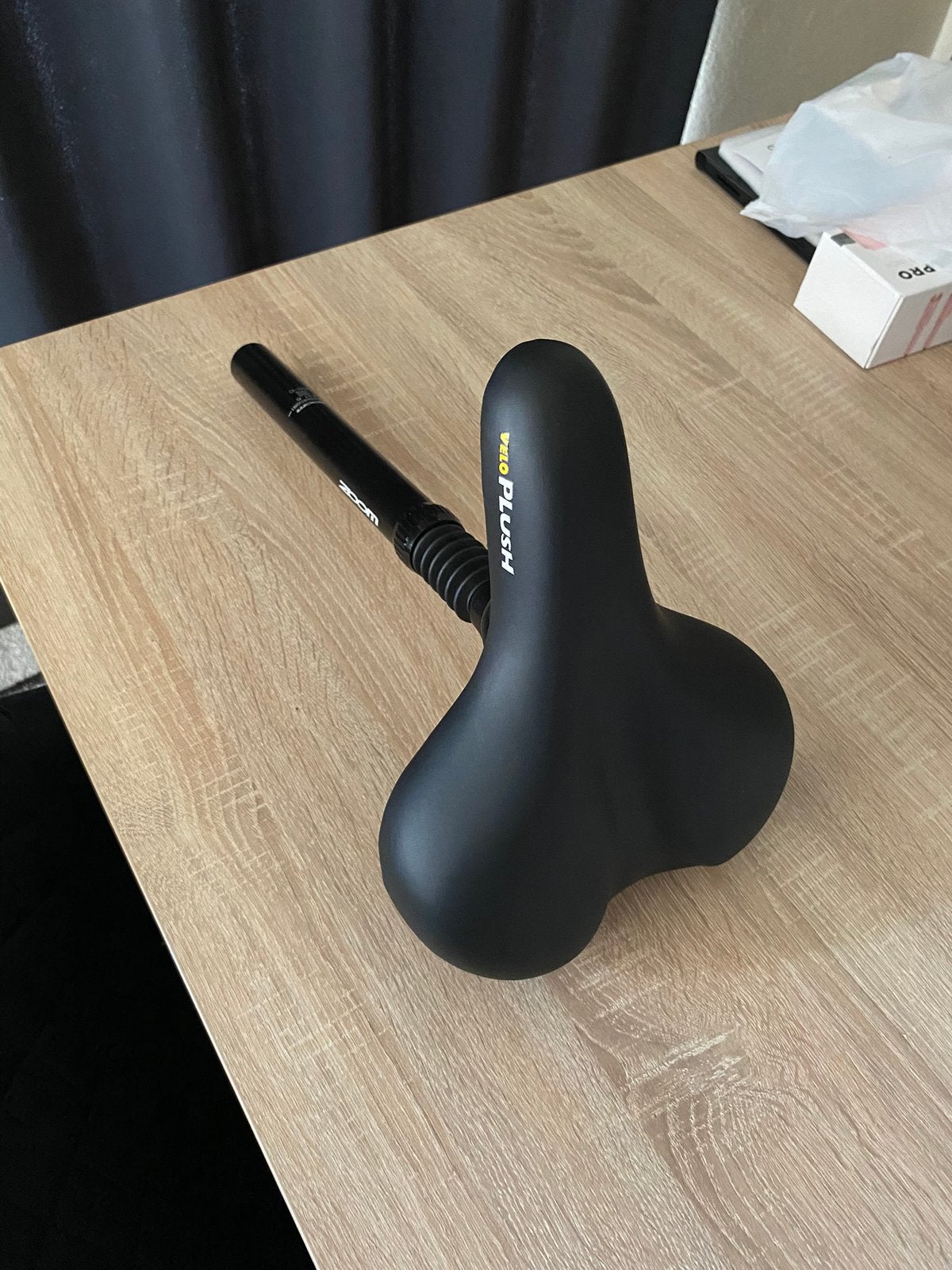 Velo plush zadel met Zoom zadelpen, Fietsen en Brommers, Fietsonderdelen, Ophalen of Verzenden, Zadel