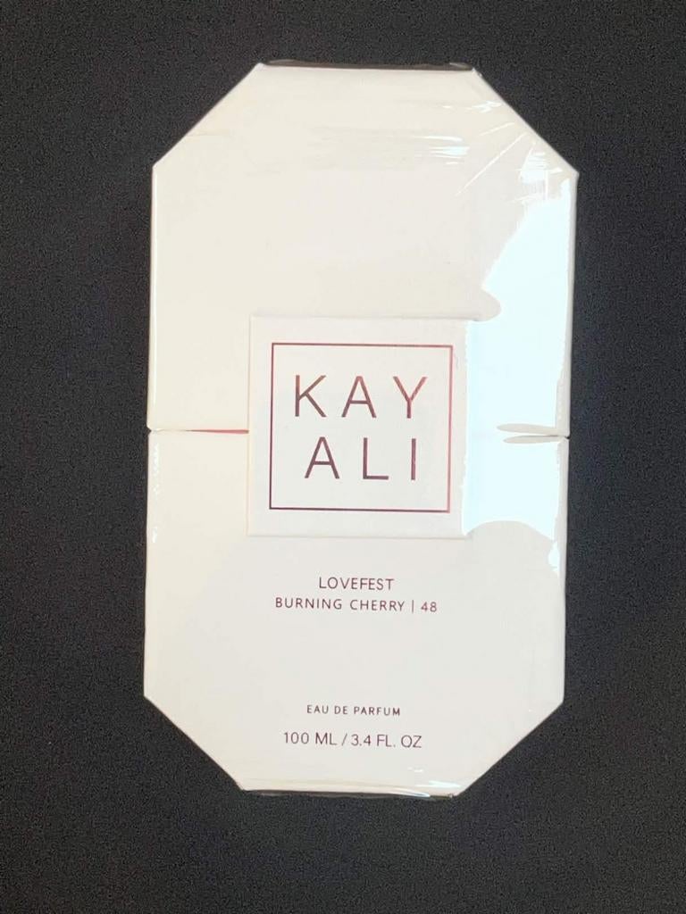 NIEUW GESEALD kayali lovefest burning cherry 48 parfum, Ophalen of Verzenden, Nieuw