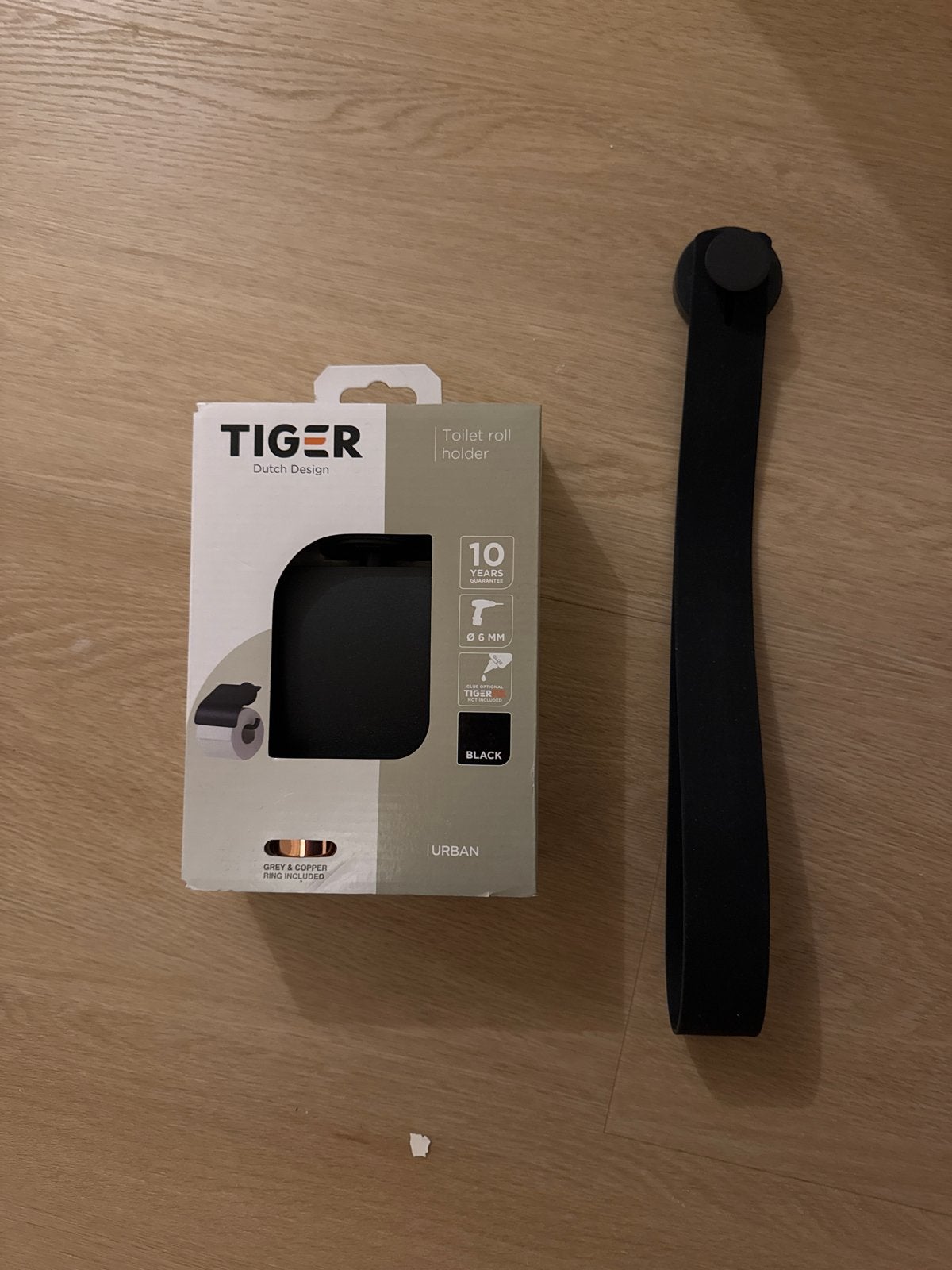 Tiger Urban toiletrolhouder set - Zwart, Toilet-accessoire, Nieuw, Ophalen of Verzenden, Overige merken