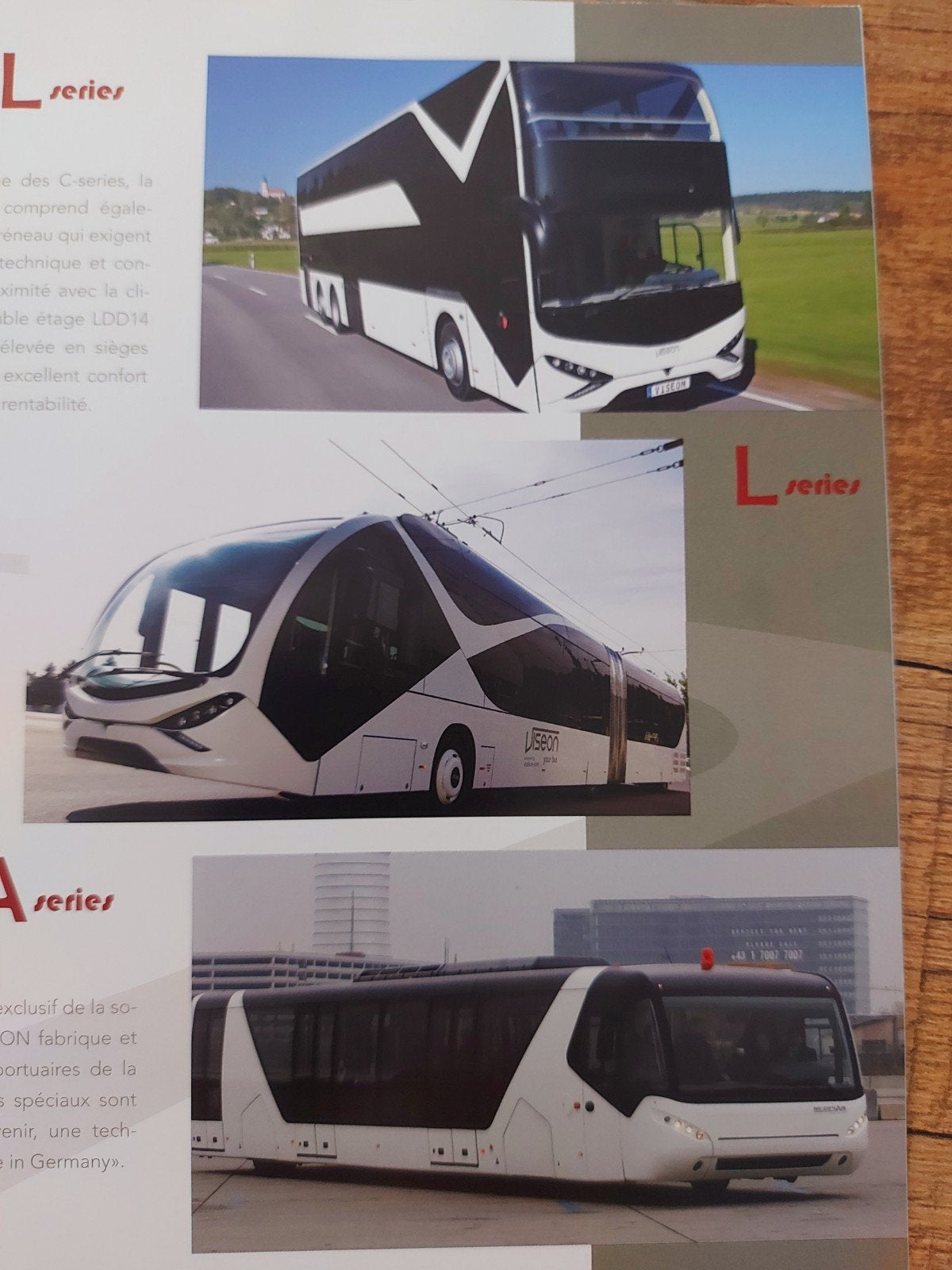 Viseon bus / coach Franstalige folder, Boeken, Auto's | Folders en Tijdschriften, Ophalen of Verzenden, Zo goed als nieuw, Overige merken