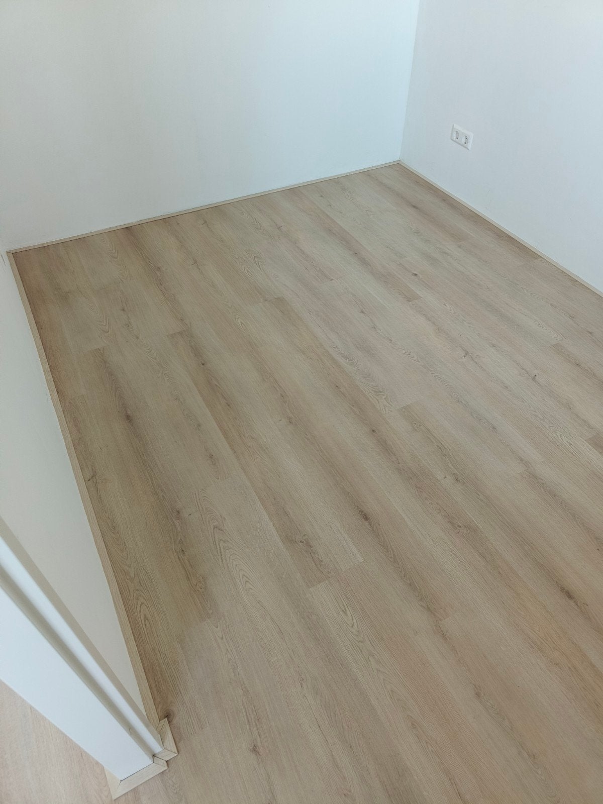 +/- 50 M² - Click PVC (Basic licht eiken houtlook), Ophalen, Zo goed als nieuw, 50 tot 75 m², Overige typen