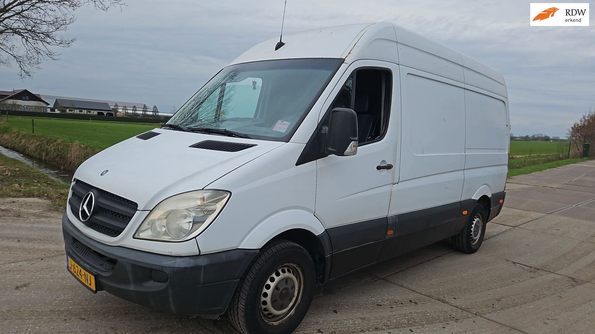 Mercedes-Benz SPRINTER Sprinter 311 cdi/ airco/ bj 2007 ( eu, Achterwielaandrijving, Gebruikt, 4 cilinders, 2000 kg