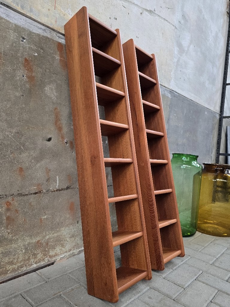 Deens Design CD Rek Teak | Jaren 80 CD Houder Hout Vintage, Huis en Inrichting, Gebruikt, Ophalen of Verzenden, 25 tot 75 discs