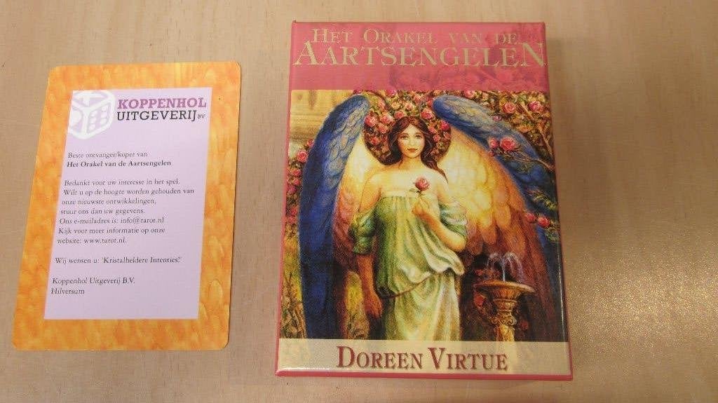 Het Orakel Van De Aartsengelen Doreen Virtue, Boeken, Tarot of Kaarten leggen, Overige typen, Ophalen of Verzenden, Zo goed als nieuw